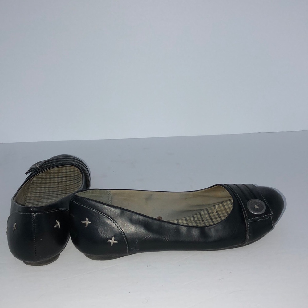 Used flats - Picture 3 of 3